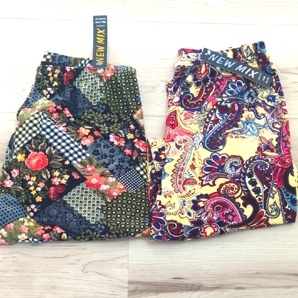 2 Pair Print Leggings Size XXL, NWT